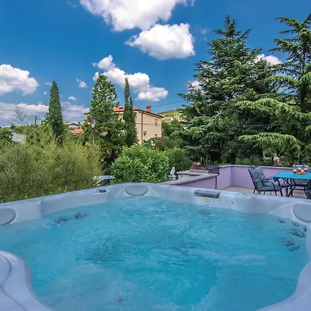 Amazing In With Jacuzzi Kostrena
